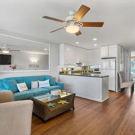 Modern Oceanfront Beach Hale Kai 1Bed